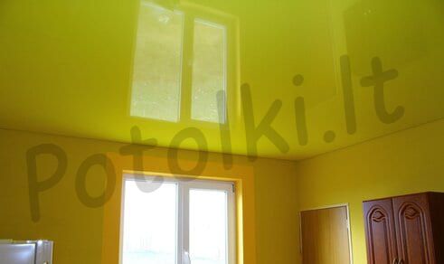 Глянцевые натяжные потолки Вильнюс фото1